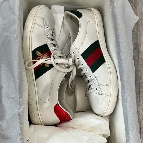 MEN'S Gucci ACE EMBROIDERED SNEAKER - Picture 2 of 12